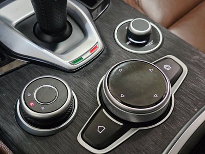 2021 Alfa Romeo Stelvio RWD