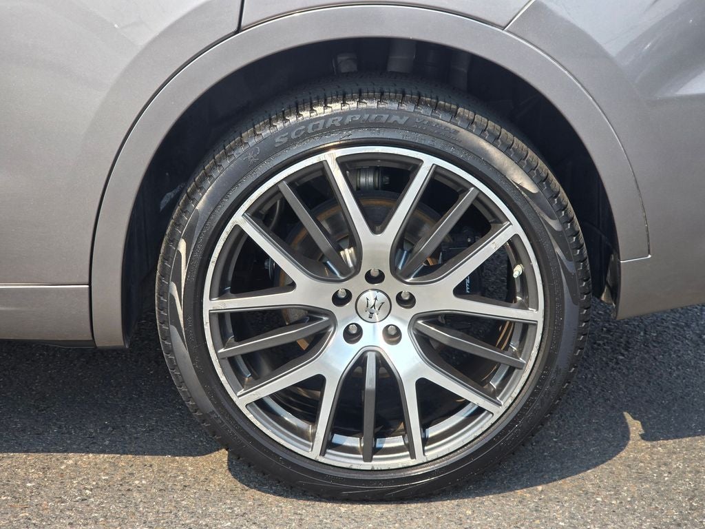 2022 Maserati Levante Modena