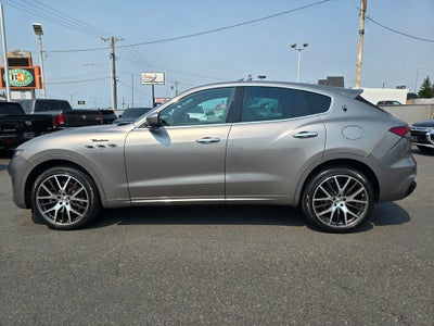 2022 Maserati Levante Modena